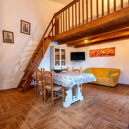 Tatil Evi Domo Clelia *